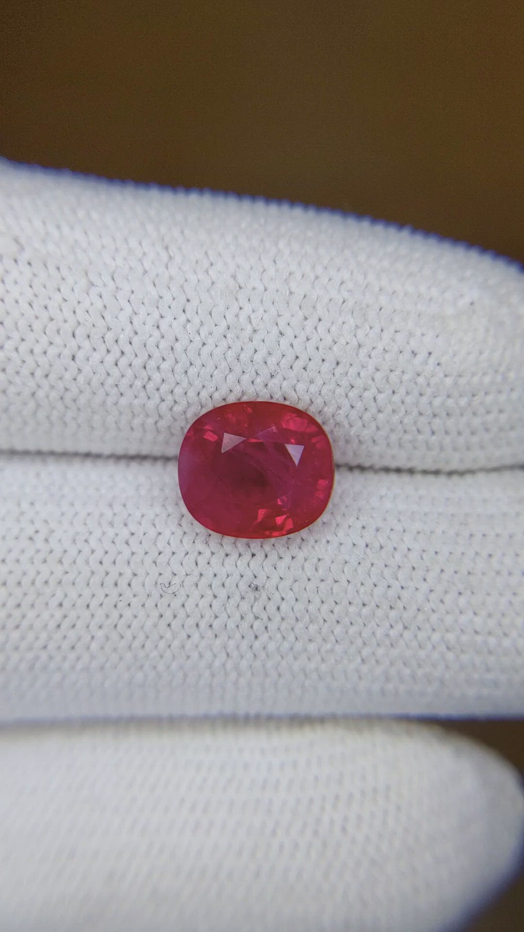3.03 Ct. Pinkish Red Ruby from Burma (Myanmar) Size Video