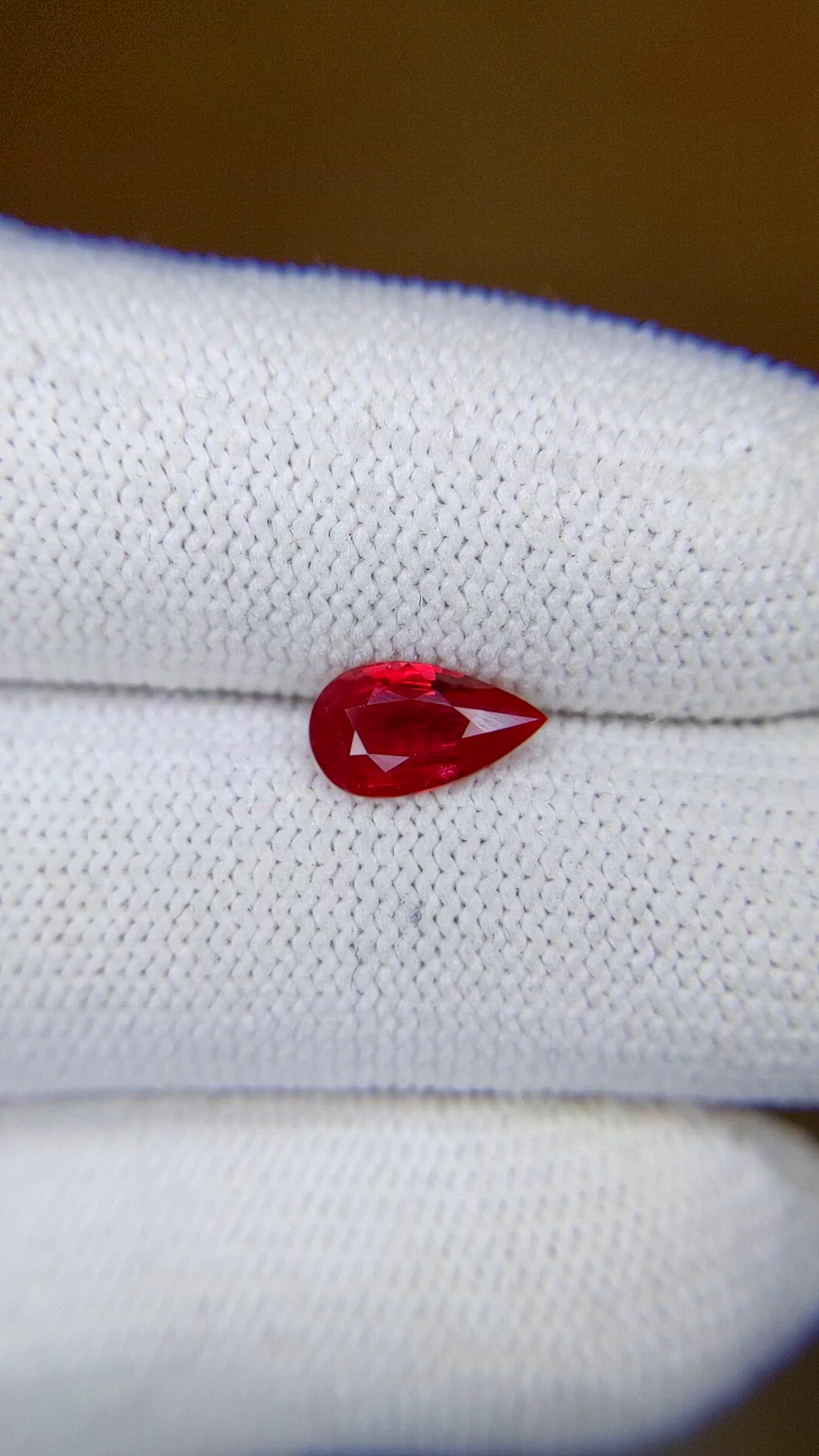 1.02 Ct. Pinkish Red Ruby from Burma (Myanmar) Size Video