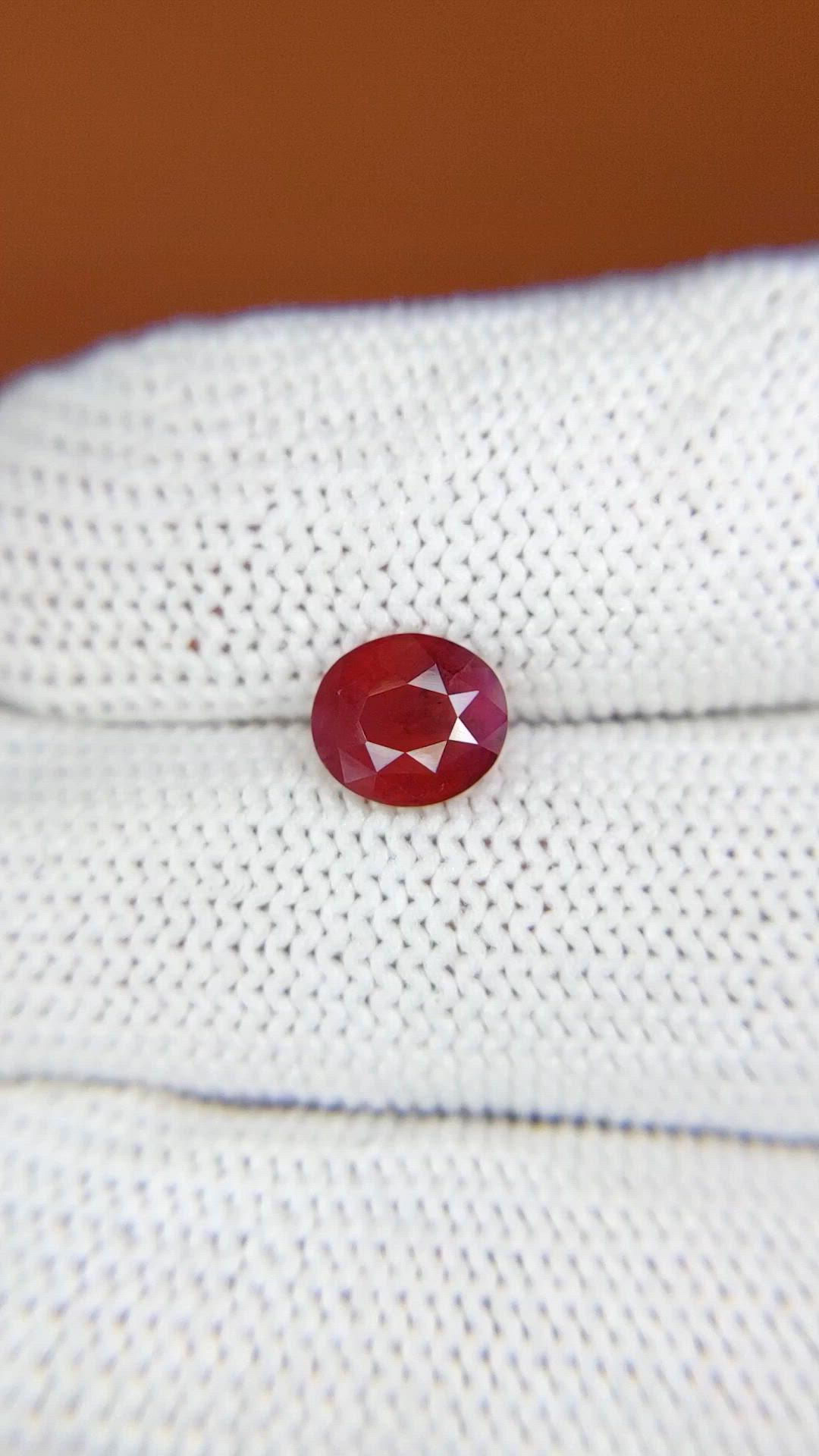 1.52 Ct. Purplish Red Ruby from Ceylon (Sri Lanka) Size Video