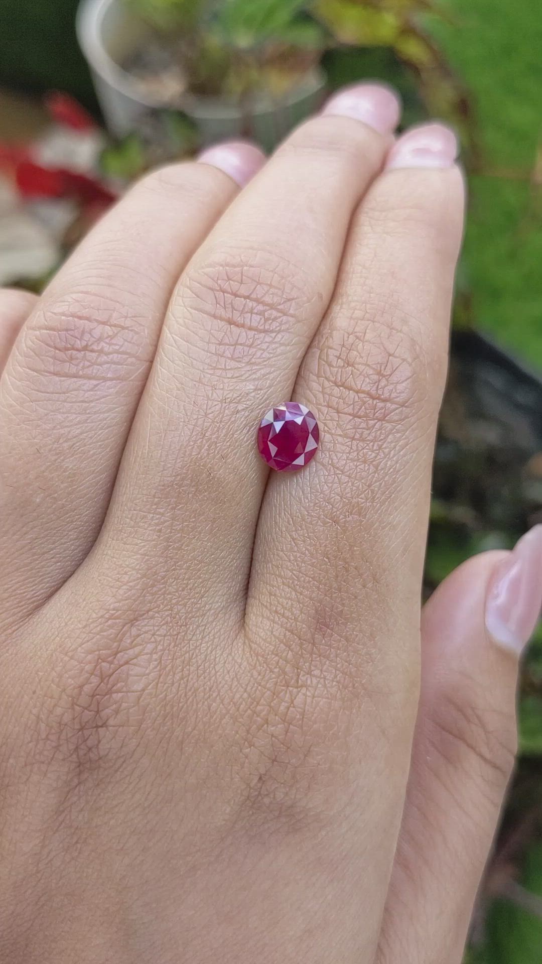 1.52 Ct. Purplish Red Ruby from Ceylon (Sri Lanka) Size Video
