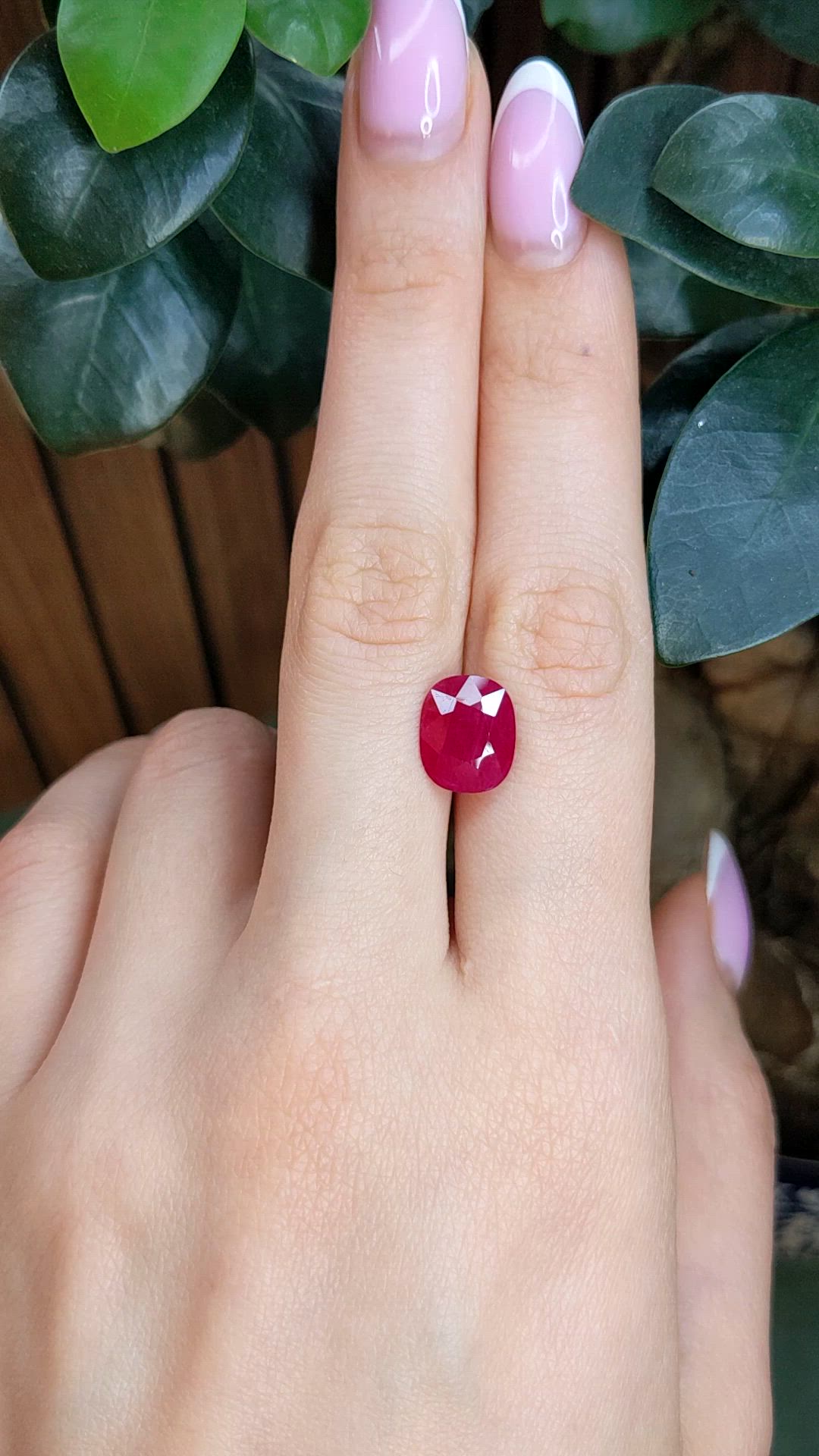 3.90 Ct. Pinkish Red Ruby from Mozambique Size Video