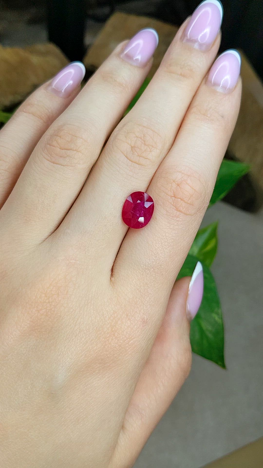 3.87 Ct. Ruby from Mozambique Size Video